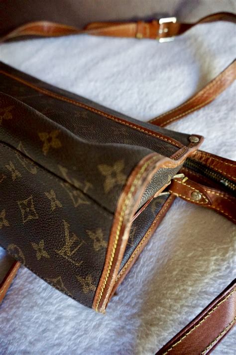 louis vuitton vintage bag.